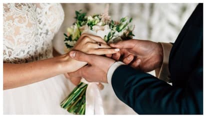 Remarriage: மறுமண வாழ்க்கைக்கு தயாராகும் முன்... கட்டாயம் தெரிந்து கொள்ள வேண்டிய 7 விஷயம்...!!
