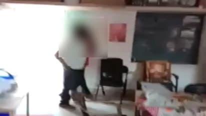 Crime News ವಿದ್ಯಾರ್ಥಿನಿ ಜತೆ ಶಿಕ್ಷಕ ರೊಮ್ಯಾನ್ಸ್, ವಿಡಿಯೋ ವೈರಲ್ ಆಗ್ತಿದ್ದಂತೆಯೇ ಎಚ್ಚೆತ್ತ ಬಿಇಒ