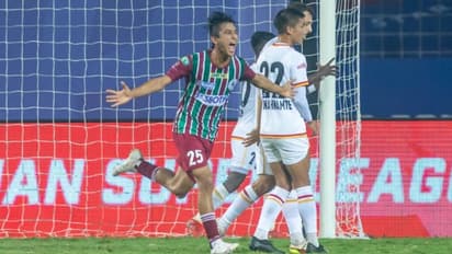 ATKMB VS SCEB: ইনজুরি টাইমে শেষ লাল-হলুদের স্বপ্ন, কিয়ান নাসিরির হ্যাটট্রিকে ডার্বি জয় এটিকে মোহনবাগানের