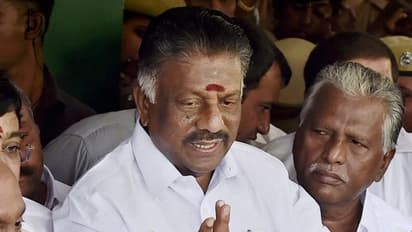 " நீட்டை எதிர்க்கிறோம் ".. ஆனால் " ஆளுநர் சட்டப்படி தன் பணியை செய்கிறார் ".. செம்மயா கேம் ஆடும் ஓபிஎஸ்.