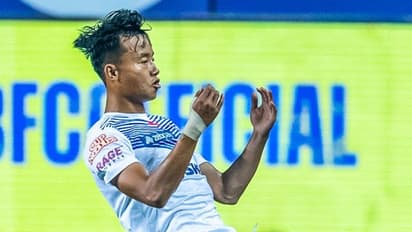 ISL 2021-2022: കേരളാ ബ്ലാസ്റ്റേഴ്സിന്‍റെ അപരാജിത കുതിപ്പിന് വിരാമം, ബെംഗലൂരുവിനോട് തോല്‍വി