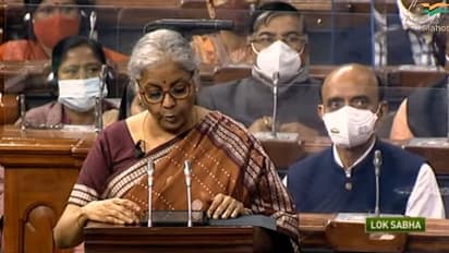 Budget 2022: 2,000 किमी रेल नेटवर्क को स्वदेशी तकनीक कवच के तहत लाया जाएगा: निर्मला सीतारमण