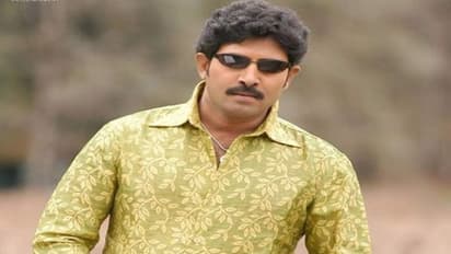 హీరో వేణు తొట్టెంపూడి రీ ఎంట్రీ.. మాస్ మహారాజ్ సినిమాలో కీలకపాత్ర..?