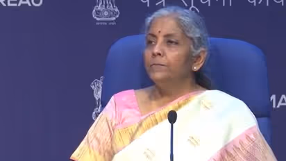 ಹಣದುಬ್ಬರ ತಗ್ಗಿಸೋ ಹೊಣೆಗಾರಿಕೆ ಬರೀ ಕೇಂದ್ರದ್ದಲ್ಲ, ರಾಜ್ಯಗಳ ಪಾಲೂ ಇದೆ: ನಿರ್ಮಲಾ ಸೀತಾರಾಮನ್