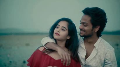 షణ్ముఖ్ తో  బ్రేకప్‌పై ఫస్ట్ టైమ్‌ స్పందించిన దీప్తి సునైనా ..  రోబోలా మారిపోయానంటూ ఇంట్రెస్టింగ్‌ కామెంట్స్ 