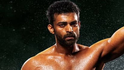 వరుణ్ తేజ్, ప్రవీణ్ సత్తారు ఫిల్మ్ టైటిల్,కాస్త డిఫరెంట్ గా ఉందే