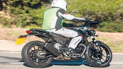 ബുള്ളറ്റിനെ ഒതുക്കാന് ബ്രീട്ടീഷ് കമ്പനിയുമായി കൈകോര്ത്ത് ബജാജ്!