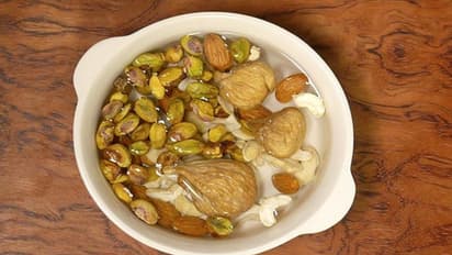 ಈ 6 ವಸ್ತುಗಳನ್ನು ರಾತ್ರಿ ನೀರಲ್ಲಿ ಹಾಕಿ ಬೆಳಿಗ್ಗೆ ಕುಡಿದ್ರೆ ರೋಗ ದೂರ