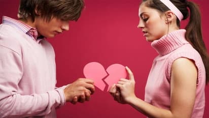 Valentine's Day ಹತ್ರ ಬಂತು, ಬ್ರೇಕ್ ಅಪ್ ಮಾಡಿಕೊಳ್ಳೋ ಕ್ಲೂ ಸೋಷಿಯಲ್ ಮೀಡಿಯಾದಲ್ಲಿ ಸಿಗುತ್ತೆ!