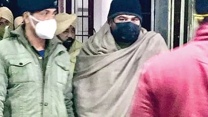 ED के 70 सवाल-5 घंटे पूछताछ: चौथे पर ही अटका पंजाब CM Channi का भतीजा हनी, पढ़ें गिरफ्तारी की Inside Story