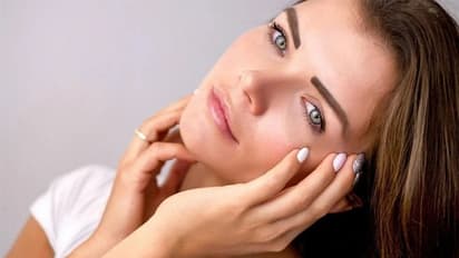 এইই পাতার সাহায্যে চিরকাল দাগমুক্ত থাকবে ত্বক! আয়নার মতো চকচক করবে গাল