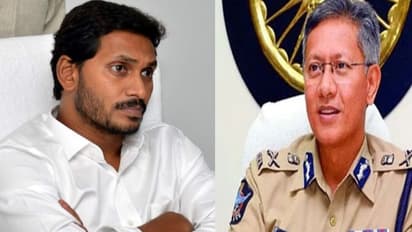 సీఎం జగన్తో డీజీపీ గౌతమ్ సవాంగ్ భేటీ.. ఆ విషయంపైనే చర్చ..!