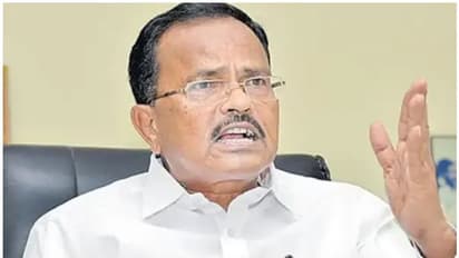 చంద్రబాబు అరెస్ట్పై నిరసన.. ఎన్టీఆర్ ఘాట్లో బీఆర్ఎస్ నేత మోత్కుపల్లి దీక్ష..