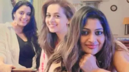 Geetu Mohandas : ഭാവനയ്ക്കൊപ്പം ഗീതു മോഹൻദാസ്, ഫോട്ടോ ഏറ്റെടുത്ത് ആരാധകര്