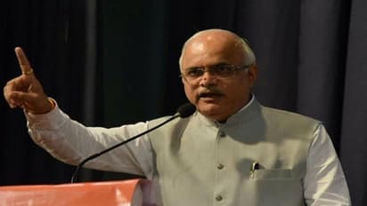 राहुल गांधी पर सहस्त्रबुद्धे का तंज, कहा - हमारे नेता हमसे बात करते वक्त कुत्ते को बिस्किट नहीं खिलाते