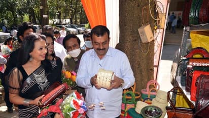 Handicrafts Mela ಆರ್ಟಿಸಾನ್ಸ್ ಬಜಾರ್ ಕರಕುಶಲ ಮೇಳಕ್ಕೆ ಚಾಲನೆ, ದೇಶದ ನಾನಾ ಭಾಗಗಳ ವಿಶೇಷ ಉತ್ಪನ್ನಗಳು ಲಭ್ಯ