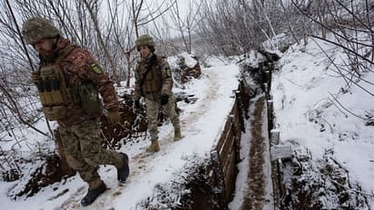 Russia Ukraine Conflict: 80 टन हथियार लेकर यूक्रेन पहुंचे अमेरिका के दो सैन्य विमान