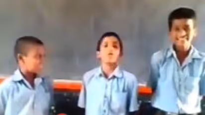 Viral Video : बैकबेंचर्स ने दिखाया अद्भुत हुनर, वीडियो देख कोई भी हो सकता है हैरान, लोगों ने बचपन को किया याद