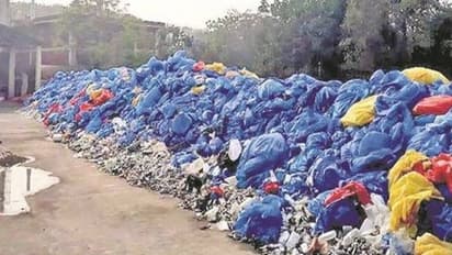 చెత్త పన్ను కట్టకుంటే పెన్షన్ సొమ్ము కట్!.. అక్కడ అధికారుల అత్యుత్సహం