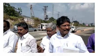 అలా మాట్లాడినందుకు క్షమాపణలు,జగన్ది పెద్ద మనసు: ఉద్యోగ సంఘాల నేతలు