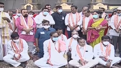 KCR Yadadri Visit: యాదాద్రి చేరుకున్న సీఎం కేసీఆర్.. ఏరియల్ వ్యూ ద్వారా ఆలయ పునర్నిర్మాణ పనుల పరిశీలన