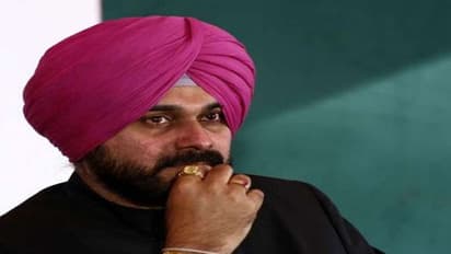 पंजाब चुनाव में सिद्धू की टेंशन बढ़ा रहा था रोडरेज मामला, अब SC से गुहार लगाई- खारिज की जाए पुनर्विचार याचिका