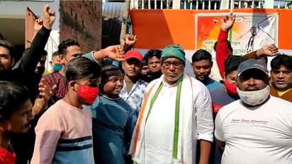 পুরভোটে দল প্রার্থী করেনি, খড়্গপুরে কংগ্রেসে যোগ বিদায়ী তৃণমূল কাউন্সিলরের