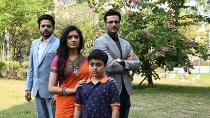 সঙ্কটে পারমিতার, অতীত-বর্তমানের মাঝে টানাপোড়েন, সংসার নাকি দায়, কোনটা বেছে নেবে কড়িখেলায় নয়া মোড়