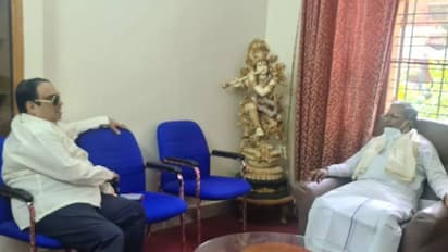 ಇಬ್ರಾಹಿಂ ನಿವಾಸಕ್ಕೆ ಸಿದ್ದು ಹೋಗ್ಲಿಲ್ಲ, ಬಿರಿಯಾನಿ ತಿನ್ಲಿಲ್ಲ, ರಾಜೀನಾಮೆಗೆ ಮುಹೂರ್ತ ಫಿಕ್ಸ್