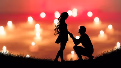 Happy Propose Day : valentine week-ல் இன்று புரபோஸ் டே கொண்டாடும் காதலர்கள்... இதுல என்ன ஸ்பெஷல்?