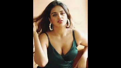 கும்மென்ற அழகை மொத்தமாக காட்டி கவர்ந்திழுக்கும் நிதி அகர்வால்