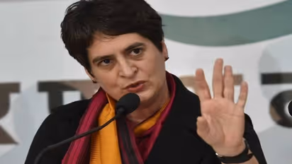 यूपी चुनाव के बीच प्रियंका गांधी ने दी सलाह, सरकार से कहा- जरूर करें विचार
