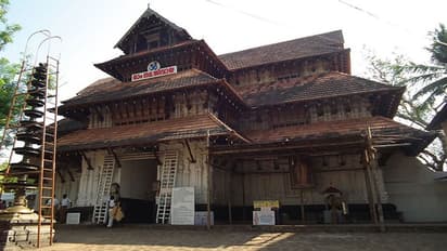 कभी आग में जलकर खाक हो गया था केरल का ये मंदिर, आज इस पंरपरा की वजह से है चर्चाओं में, हाईकोर्ट पहुंचा विवाद