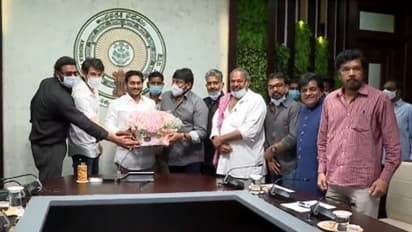 జగన్ తో భేటీ:  జూ. ఎన్టీఆర్ చివరి నిమిషంలో డుమ్మాకు కారణం ఇదే...