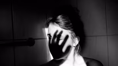 12ம் வகுப்பு மாணவியை கர்ப்பமாக்கிய 11ம் வகுப்பு மாணவன்; காவல்துறை விசாரணை