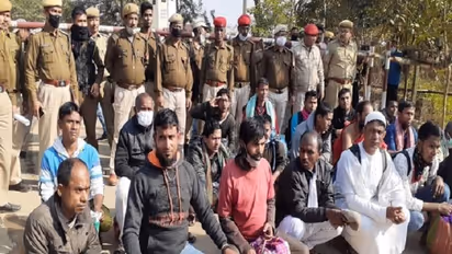 भारत ने असम के सुतारकंडी सीमा चौकी के माध्यम से 22 बांग्लादेशी नागरिकों को निर्वासित किया