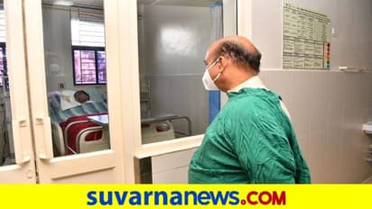 ಕವಿ ಡಾ.ಚೆನ್ನವೀರ ಕಣವಿ ಆರೋಗ್ಯ ವಿಚಾರಿಸಿದ ಸಿಎಂ ಬೊಮ್ಮಾಯಿ