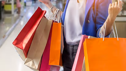 14-15 फरवरी को पुष्य नक्षत्र का शुभ योग, शॉपिंग के लिए खास रहेंगे ये मुहूर्त, जानिए किस दिन क्या खरीद सकते हैं