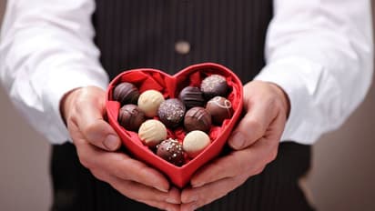 Valentine's Day and Chocolate : വാലന്റൈൻസ് ഡേയും ചോക്ലേറ്റും തമ്മിലുള്ള ബന്ധം എന്താണ്?