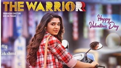 The Warrior: ‘ది వారియర్’నుంచి కృతి శెట్టి ఫస్ట్ లుక్ రిలీజ్.. మెస్మరైజ్ చేస్తున్న ‘విజిల్ మహాలక్ష్మి’