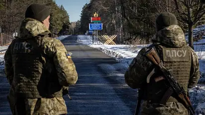 Some Russian troops retreat from Ukraine border