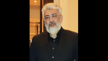 வாவ்.. செம்ம ஸ்டைலிஷா இருக்காரே! புதிய கெட்-அப்பில் அதகளப்படுத்தும் அஜித் - வைரலாகும் லேட்டஸ்ட் போட்டோஸ்