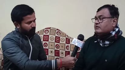 राजनीति शास्त्र के प्रोफेसर ने सीएम योगी को बताया सबसे मजबूत कैंडिडेट, जानिए अन्य को लेकर क्या है उनकी राय