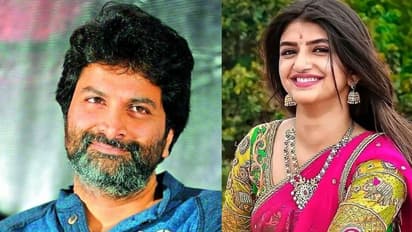 Sreeleela: యంగ్ హీరోయిన్ అందాలకు త్రివిక్రమ్ ఫ్లాట్.. ఏకంగా అమ్మడు కోసం స్క్రిప్ట్ మార్చేశారట!