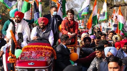 पंजाब चुनाव: प्रियंका गांधी बोलीं- मोदी-केजरीवाल एक जैसे, दोनों RSS से, ना गुजरात मॉडल चला, ना दिल्ली, Photos