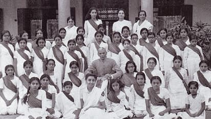 Hijab Row ಹಿಜಾಬ್ ಇಲ್ಲ, ಸಾಂಪ್ರದಾಯಿಕ ಡ್ರೆಸ್, ಪಾಕ್ ಸಂಸ್ಥಾಪಕ ಜಿನ್ನಾಜೊತೆ ಭಾರತ AIMSF ಚಿತ್ರ ಬಿಚ್ಚಿಟ್ಟ ರಹಸ್ಯ!