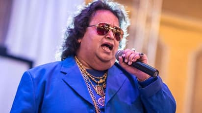 বাপ্পি লাহিড়ির গাওয়া সেরা গানগুলোর মধ্যে রইল ১৫টি, দেখে নিন এক নজরে