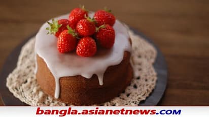 স্টুডেন্টদের কেকে স্বামীর বীর্য মিশিয়ে দিল স্কুল শিক্ষিকা, কেঁচো খুঁড়তে বের হল কেউটে