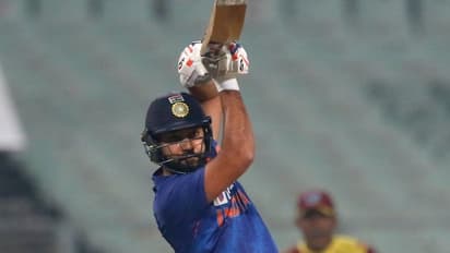 IND vs WI : രോഹിത് ശര്മ്മയാണ് മാതൃക; ടി20യില് ഇന്ത്യ തുടരേണ്ട പാതയെ കുറിച്ച് ഇയാന് ബിഷപ്പ്