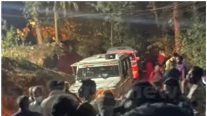 Calicut Bomb Blast :  കോഴിക്കോട് മണിയൂരിൽ ബോംബ് നിർമ്മാണത്തിനിടെ സ്ഫോടനം; ഒരാൾക്ക് ഗുരുതര പരിക്ക്